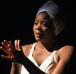 PORTRAIT DE LUDMILLA EN NINA SIMONE