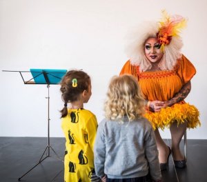 LECTURE DE CONTES POUR ENFANTS 